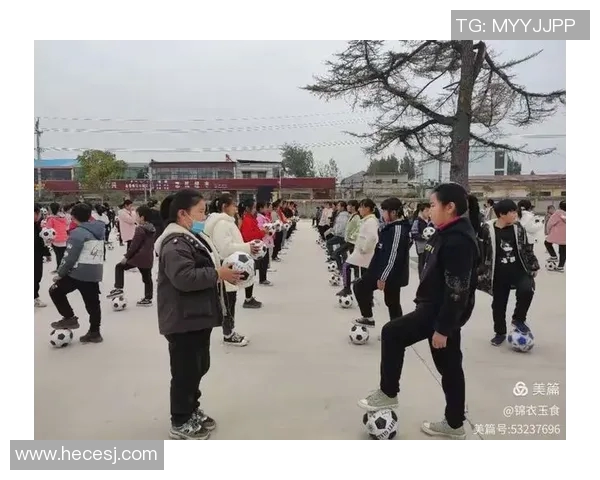 球星足球操:打造专属训练计划,提升技能与体能双重挑战 球星足球操:打造专属训练策略,增长科技与体可够以双重挑战