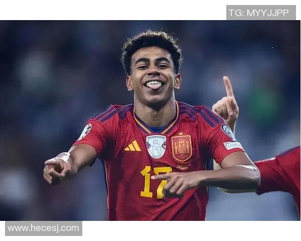 盘点当下足球球星经典短发造型展现场上硬朗与时尚风采