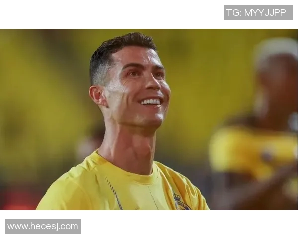 足球场上最帅的C罗瞬间展示 他的迷人魅力引领所有球球迷热潮